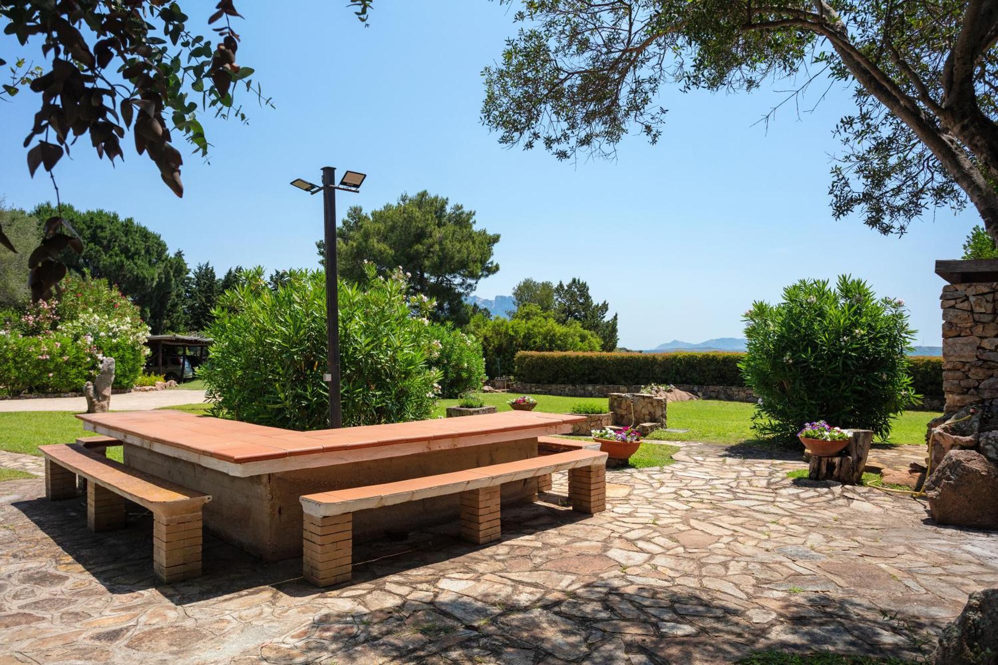 Baia Dorata Beach Apartment Porto Istana Exterior foto